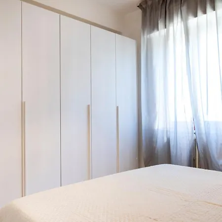 M377 - Marcelli, Bilocale Con Corte Esterna E Posto Auto Apartman *